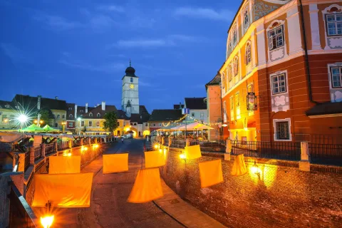 Sibiu, perla Transilvaniei: Tradiții și atracții culturale de descoperit